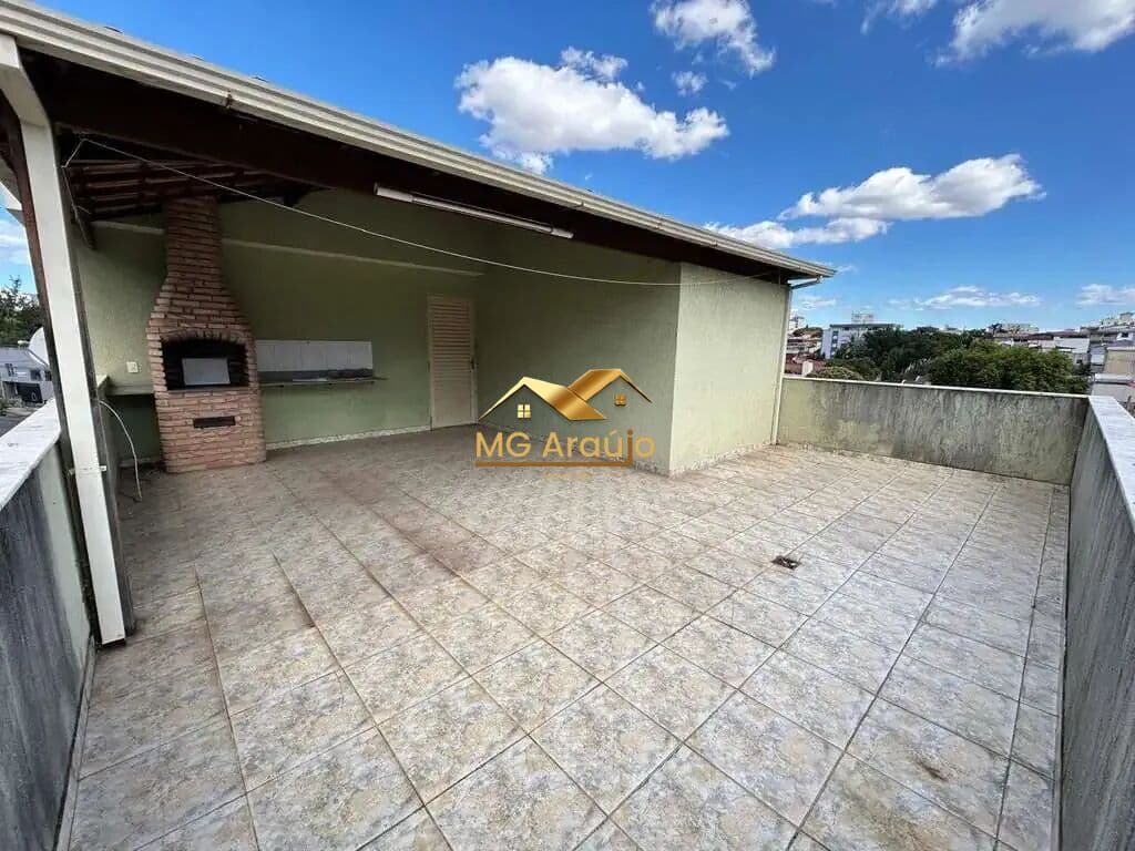 Apartamento Cobertura Duplex, 03 Quartos, Santa Mônica, BH.