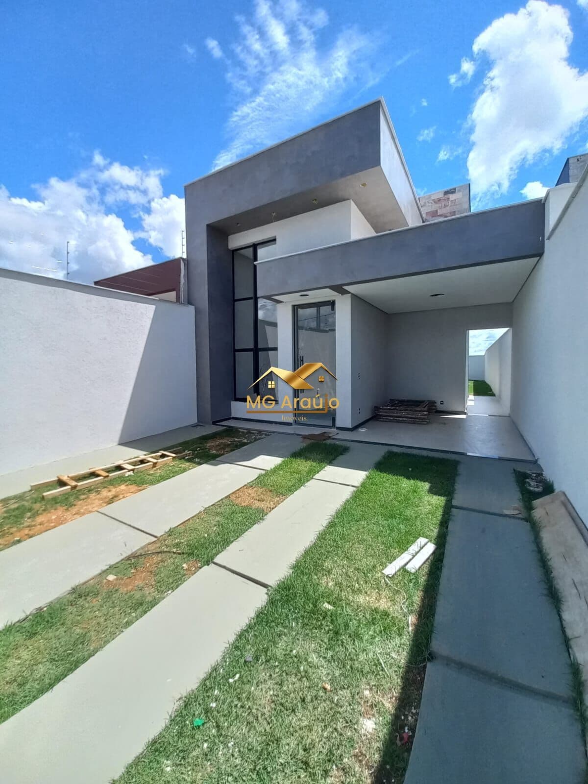 Casa Linear de 96 m² à venda em Lagoa Santa – R$ 699.000