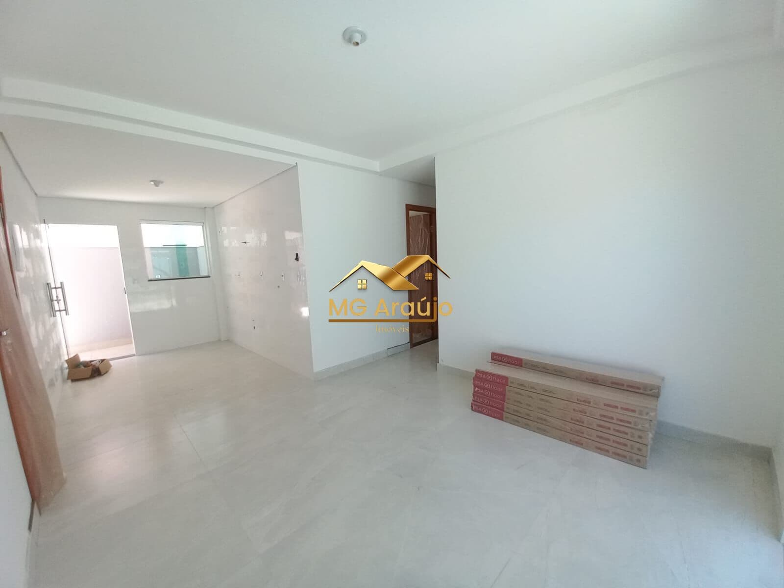 Apartamento Com área externa, 03 Quartos, Candelaria, BH