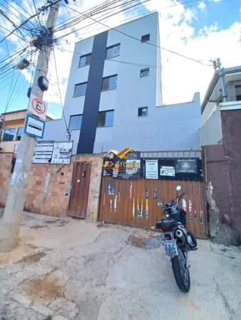 Apartamento com Área Privativa, 03 Quartos, Santa Monica, BH