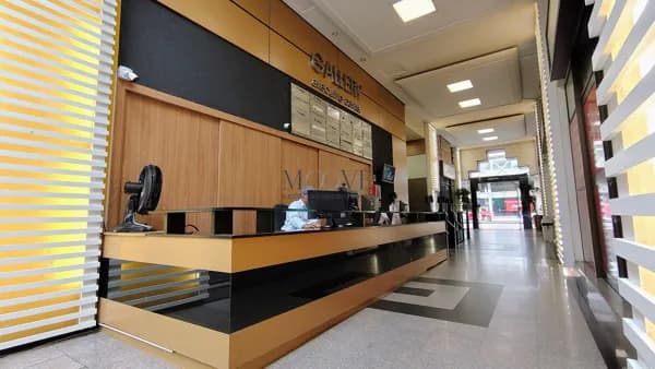 Sala Comercial no Centro de Curitiba