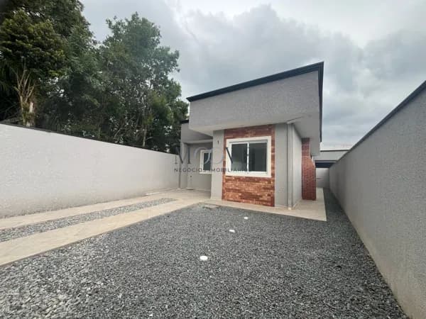 Casa em São José dos Pinhais - Santo Antônio