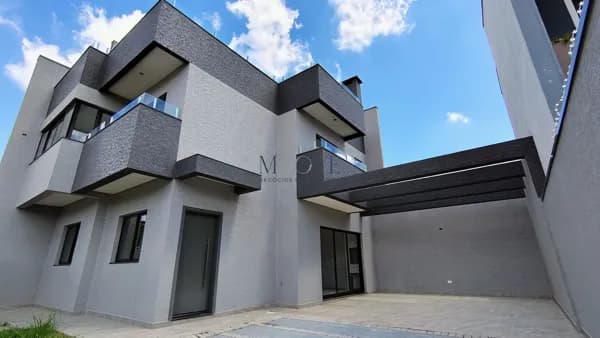 Triplex com terraço