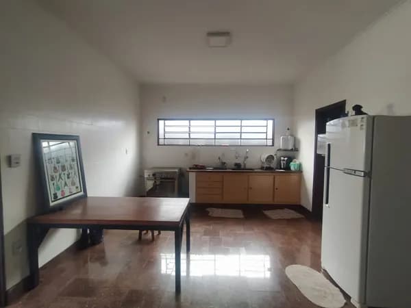 Casa à Venda no Centro - Araraquara/SP