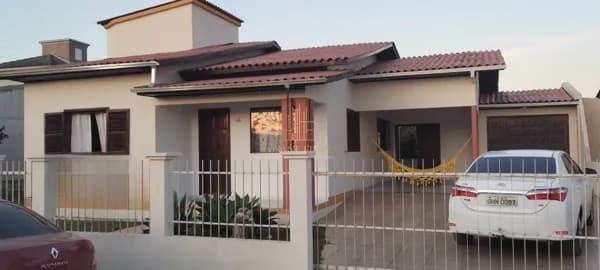 Casa com 3 dormitórios à venda, 120 m² por R$ 380.000 - Morro dos Conventos - Araranguá/SC