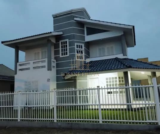 Casa com dois pavimentos a venda, 165 m² por R$ 955.000 - Balneário Arroio do Silva/SC