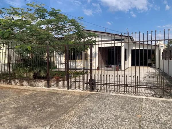 Casa com 3 dormitórios à venda, 120 m² por R$ 550.000,00 - Mato Alto - Araranguá/SC