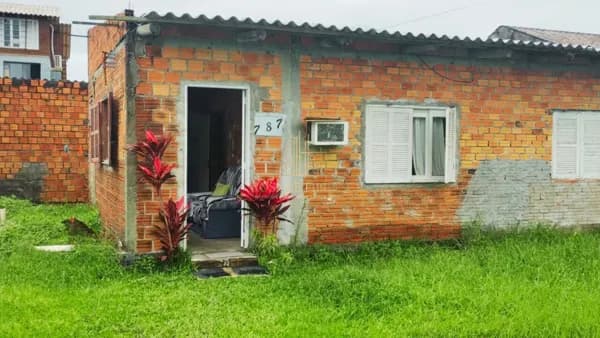 Casa com 3 dormitórios à venda, 56 m² por R$ 110.000 - Nova Zona Sul - Balneário Arroio do Silva/SC