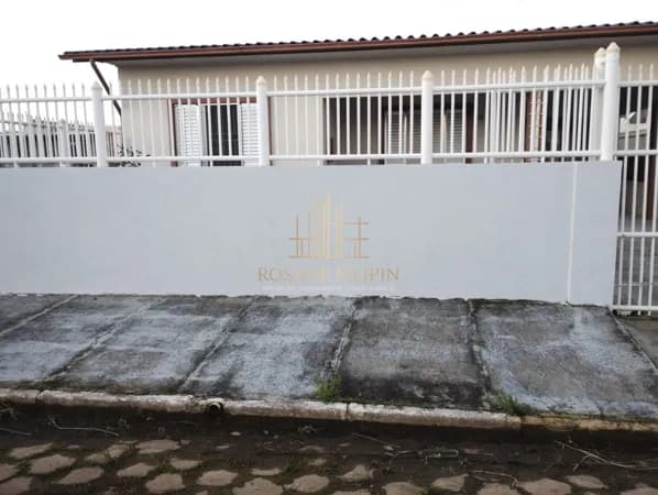 Casa com 3 dormitórios à venda, 200 m² - Erechim - Balneário Arroio do Silva/SC