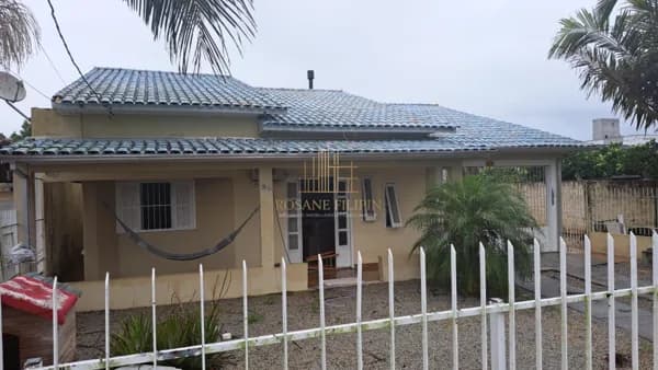 Casa com 4 dormitórios à venda, 192 m² por R$ 280.000 - Araranguá/SC