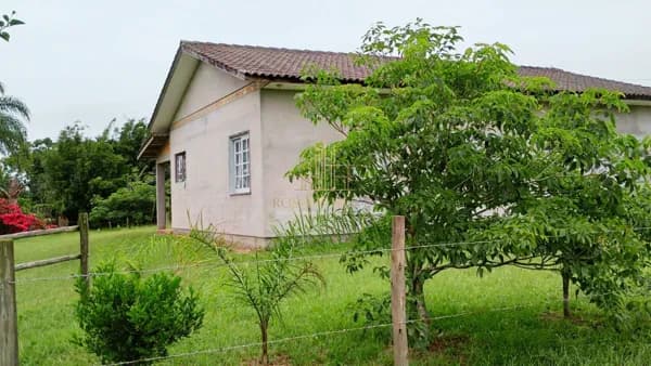 Casa com 3 dormitórios à venda, 157 m² por R$ 300.000,00 - Morro dos Conventos - Araranguá/SC
