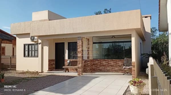 Casa com 2 dormitórios à venda, 120 m² - Golfinho - Balneário Arroio do Silva/SC