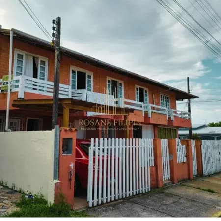 Sobrado com 2 dormitórios à venda, 70 m² - Centro - Balneário Arroio do Silva/SC