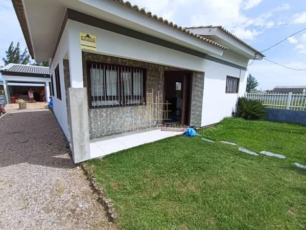 Casa com 2 dormitórios à venda, 140 m² por R$ 270.000 - Balneário Arroio do Silva/SC