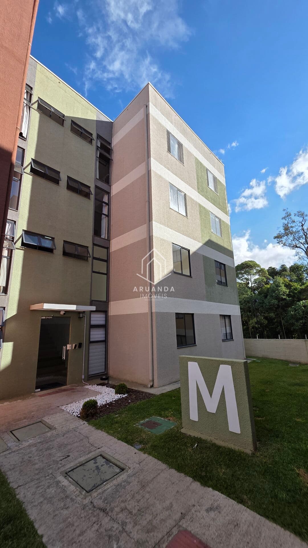 Apartamento - 2 Quartos - 45m² - Tanguá