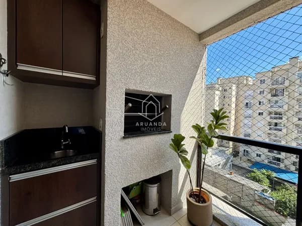 Apartamento com 3 Quartos – 84m² – 2 Vagas – Bacacheri