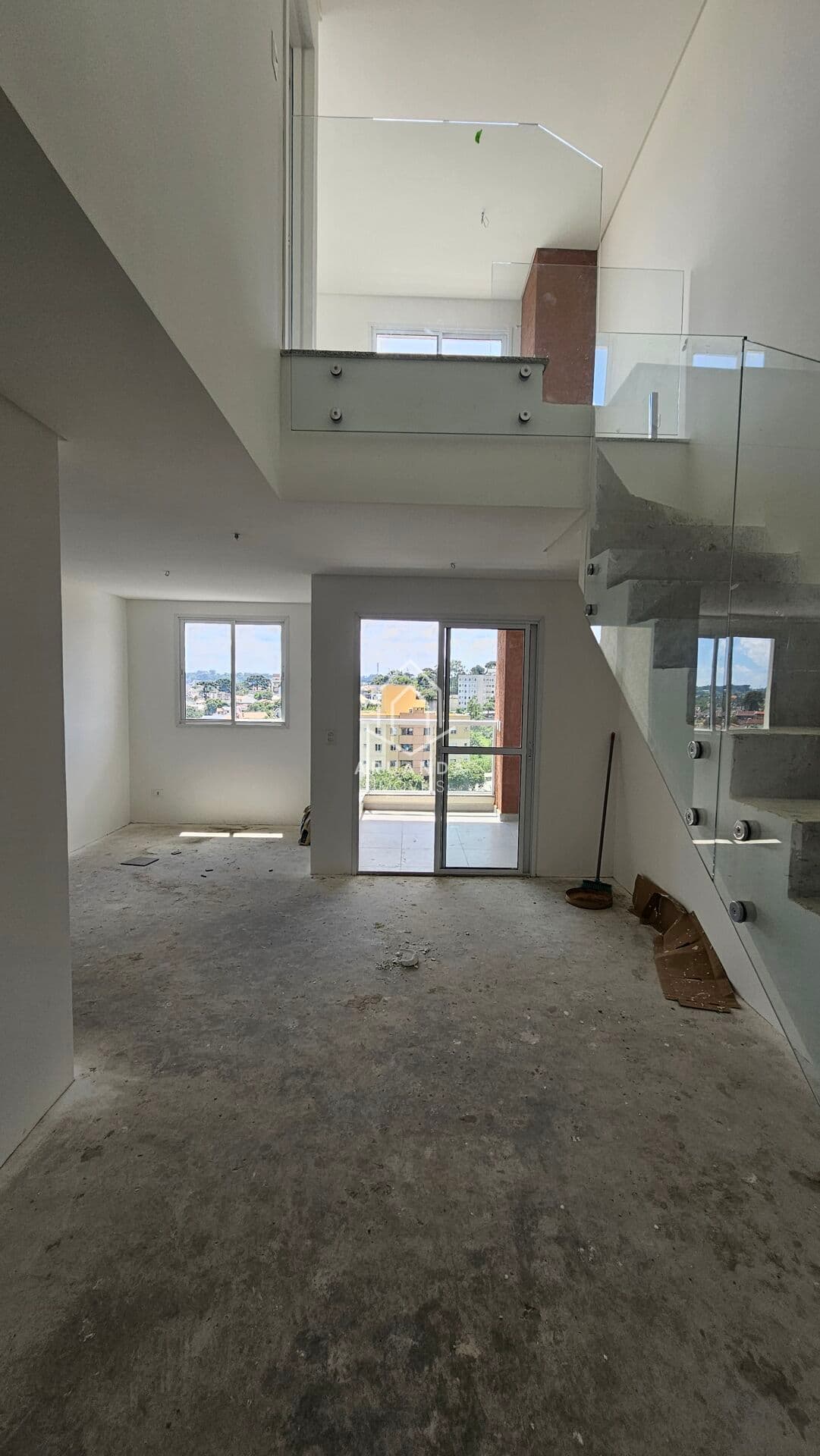 Cobertura Duplex - 122m²- 2 Suítes - Boa vista