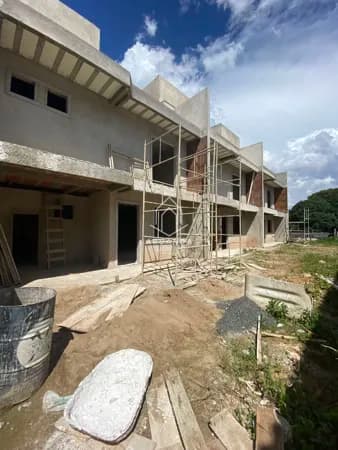 Triplex em Condominio - 3 Quartos - Cachoeira
