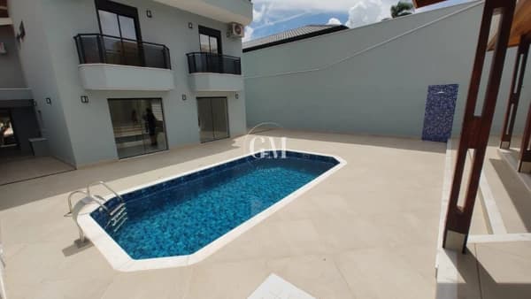 Sobrado à venda no Condominio Portal do Paraíso I