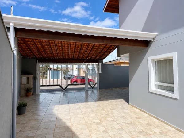 Sobrado à venda no Bairro Jardim São Vicente - Jundiaí/SP