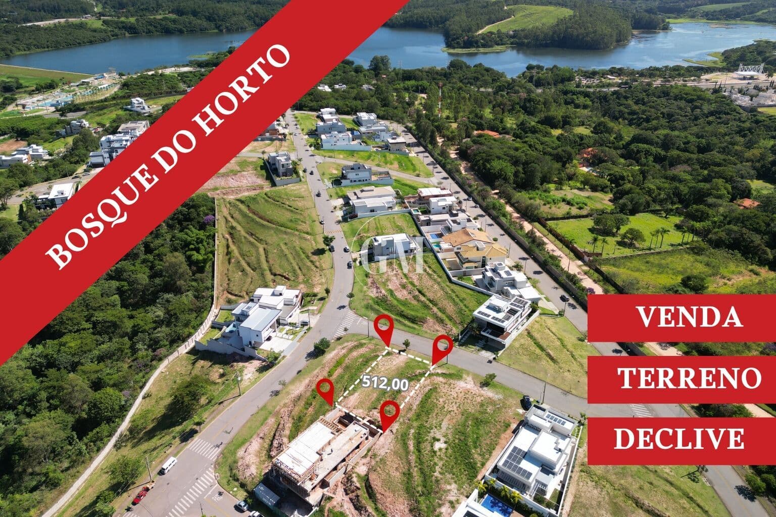Terreno à venda no Condomínio Bosque do Horto em Jundiaí – 512 m² em declive com vista para a Serra do Japi