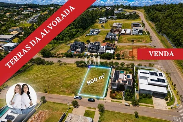 Terreno em Declive em Condomínio de Alto Padrão