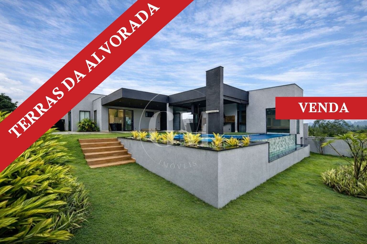 Casa Alto Padrão Térrea com 4 suítes