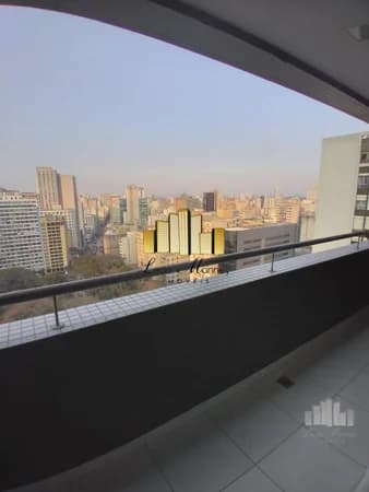 Apartamento Padrão para Aluguel em Centro Curitiba-PR