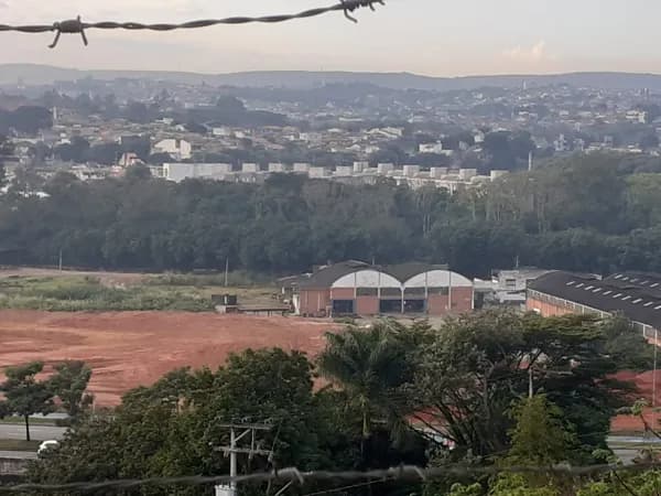 Área oportunidade para Investimento area Residencial/Comercial