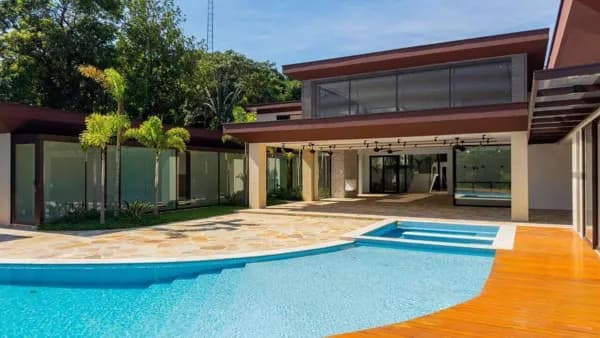 Casa a Venda 6 suites no Condomínio Terras de São José , localizado na cidade de Itu / SP.