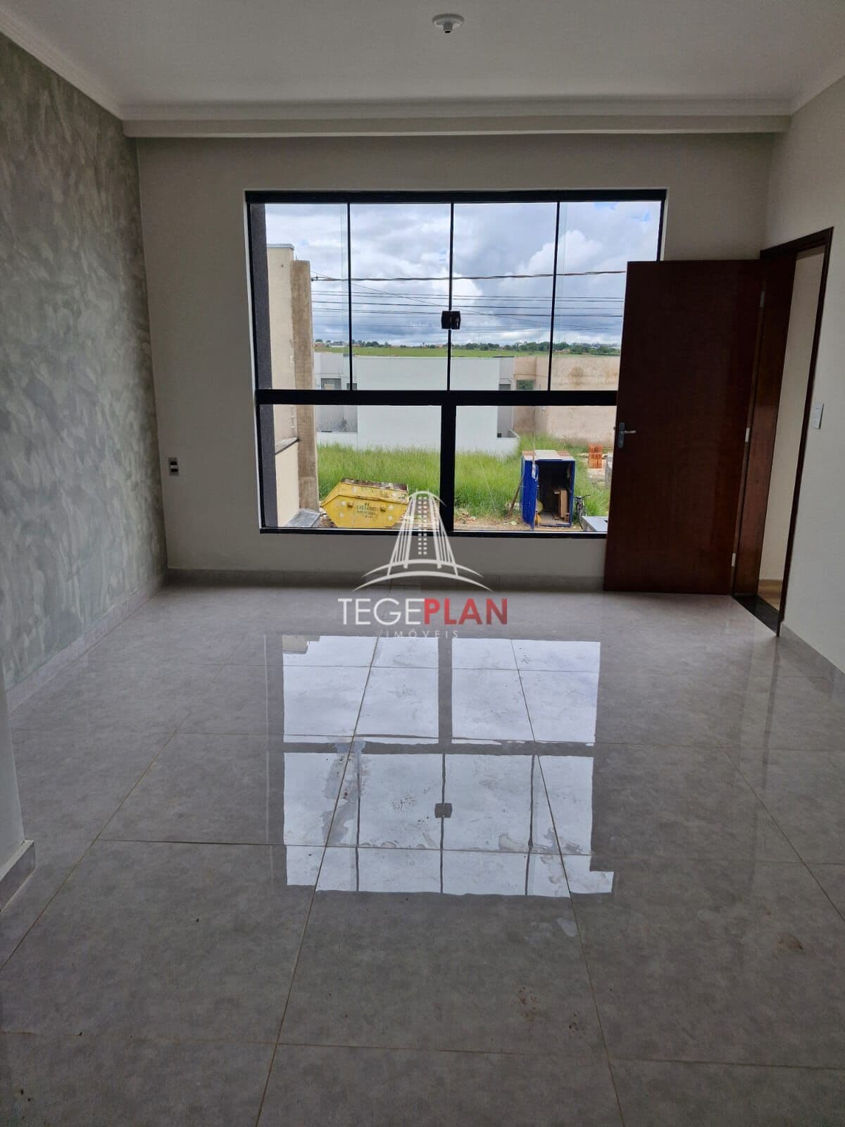 Apartamento à Venda no Quinta do Oeste em Franca SP com 2 dormitórios por apenas R$250 mil.