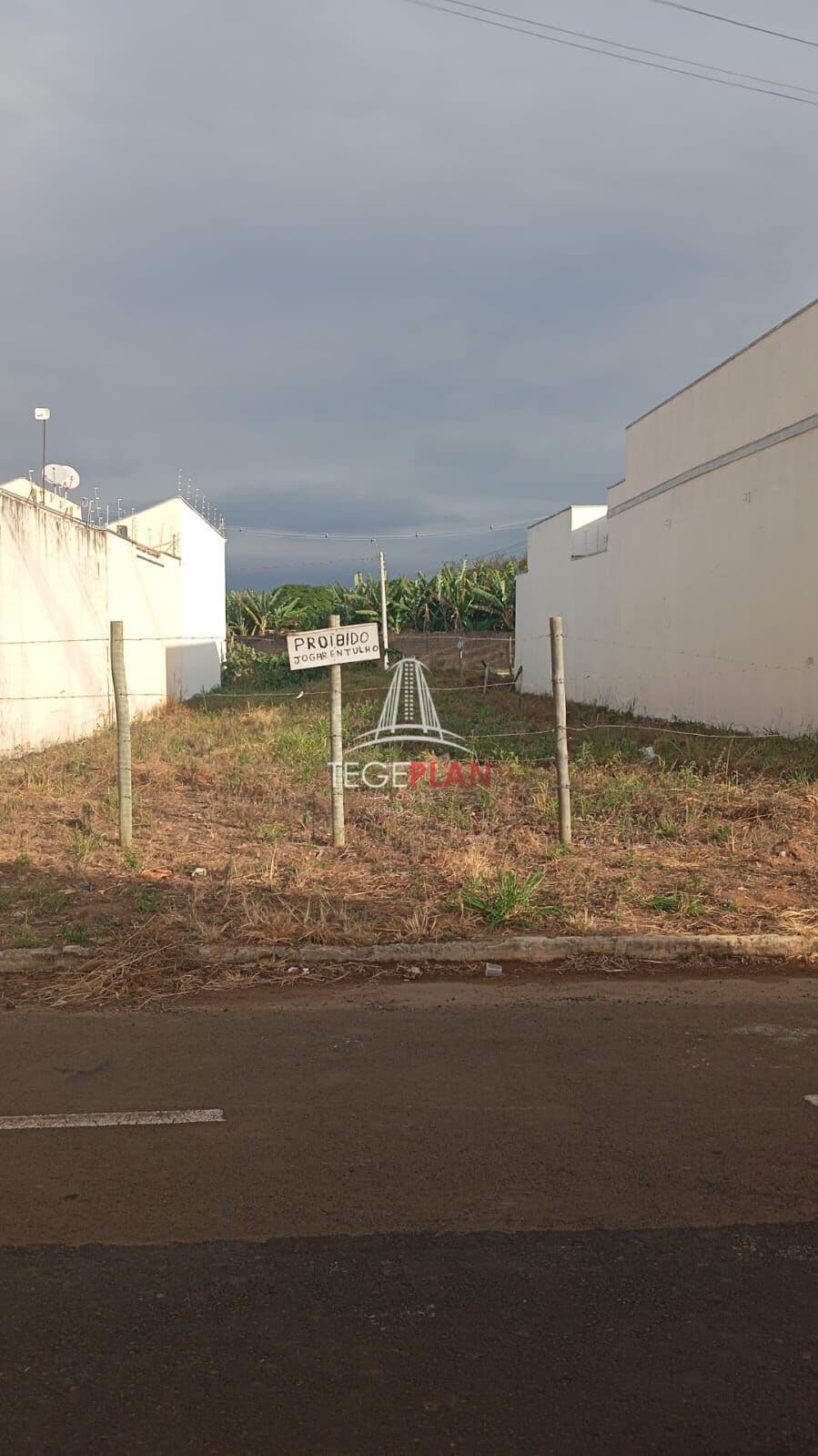 Terreno à venda no Residencial Irineu Zanetti – 323 m²