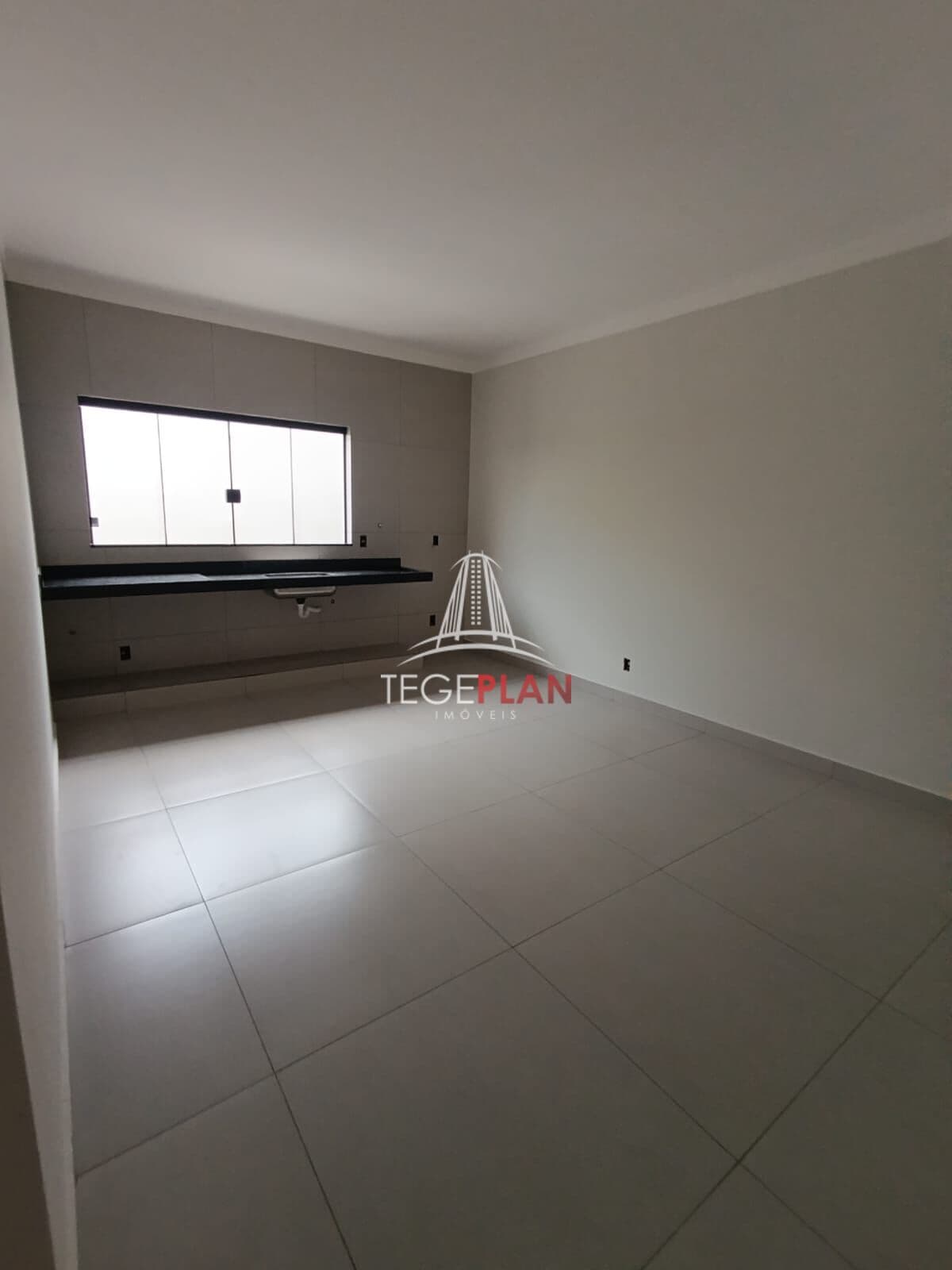 Casa à Venda no Ana Dorothea – Franca/SP com Suíte por R$ 400.000