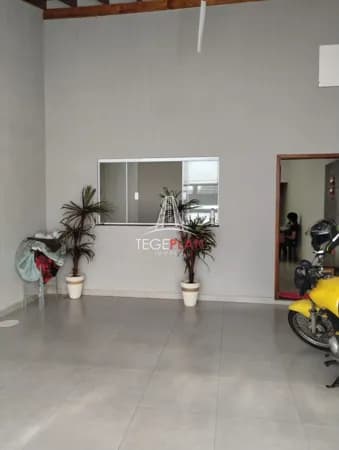 Casa à Venda no Residencial Zanetti com 2 Dormitórios e Suíte por apenas R$330 mil.