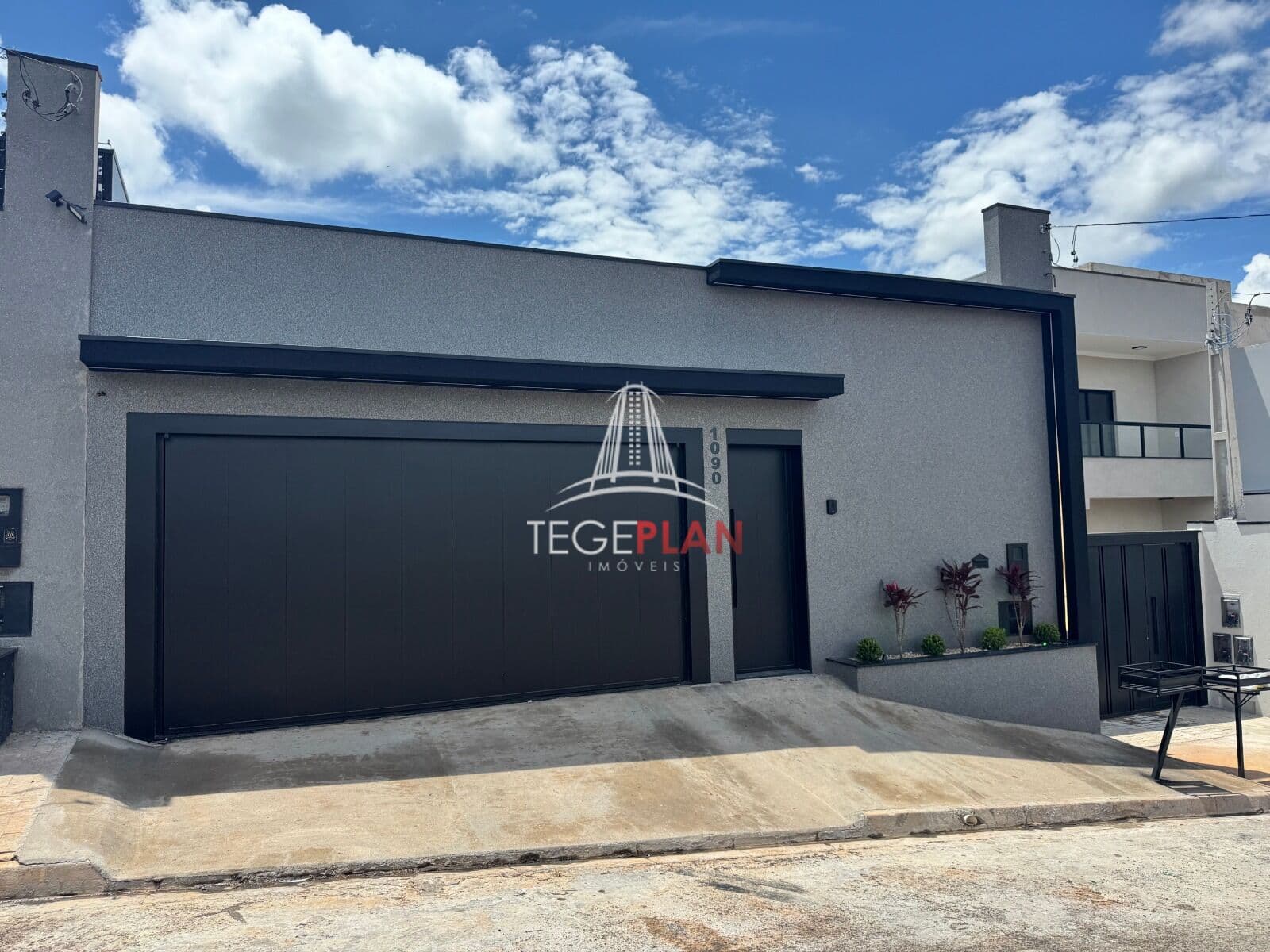 Casa à Venda no Jardim Natal