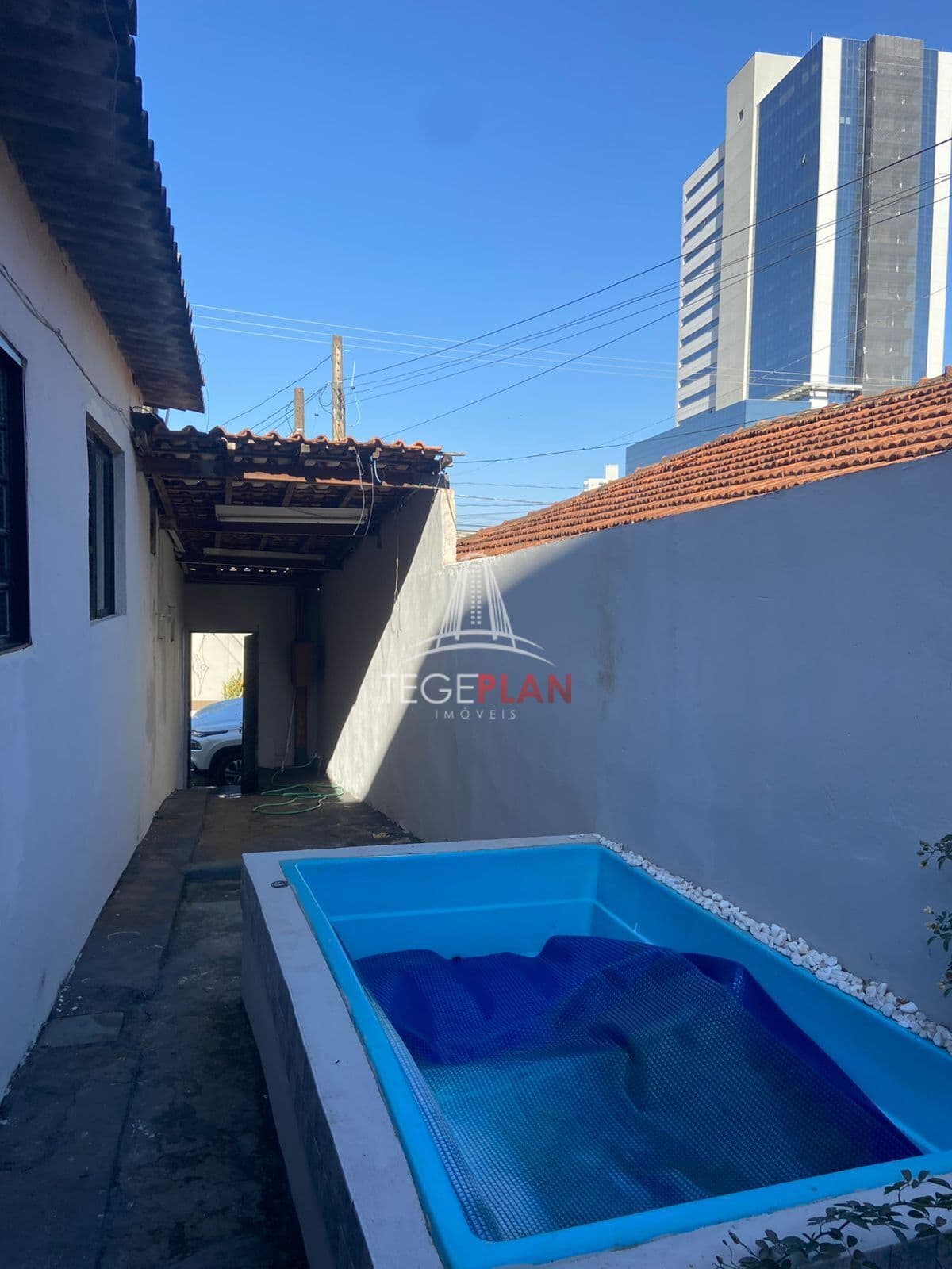 Casa à Venda no Centro de Franca com 2 dormitórios por apenas R$300.000