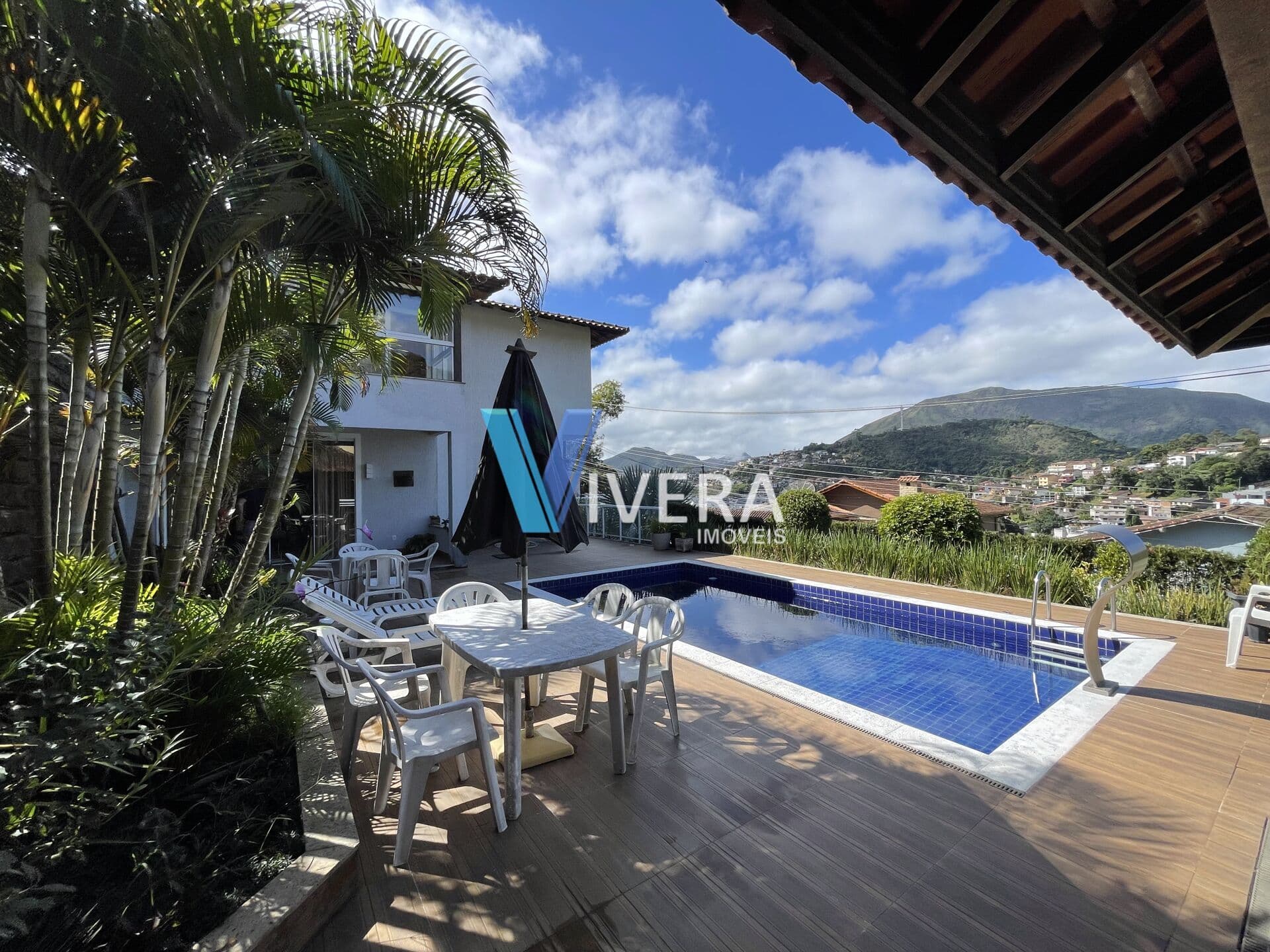 Casa Alto Padrão em Panorama, Teresópolis/RJ