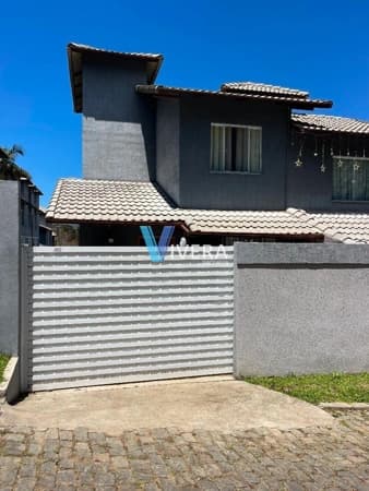 Casa com 3 dormitórios à venda, 90 m² por R$ 495.000 - Cascata do Imbuí - Teresópolis/RJ