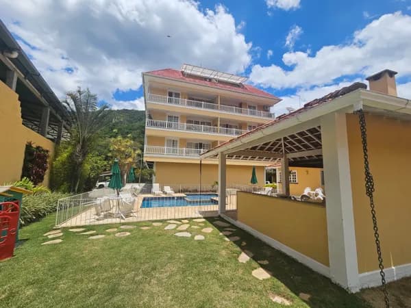 Apartamento Cobertura Linear em Itaipava, Petrópolis/RJ