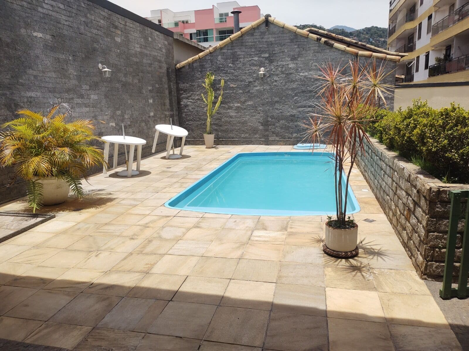Apartamento em Petrópolis - Corrêas