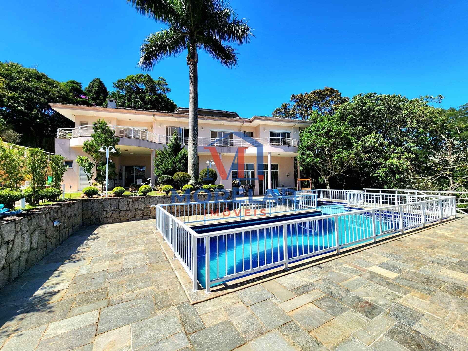 Casa em Condomínio com 3 quartos à venda, 250m² por R$ 1.975.500,00 - Serra da Cantareira - Mairiporã/SP
