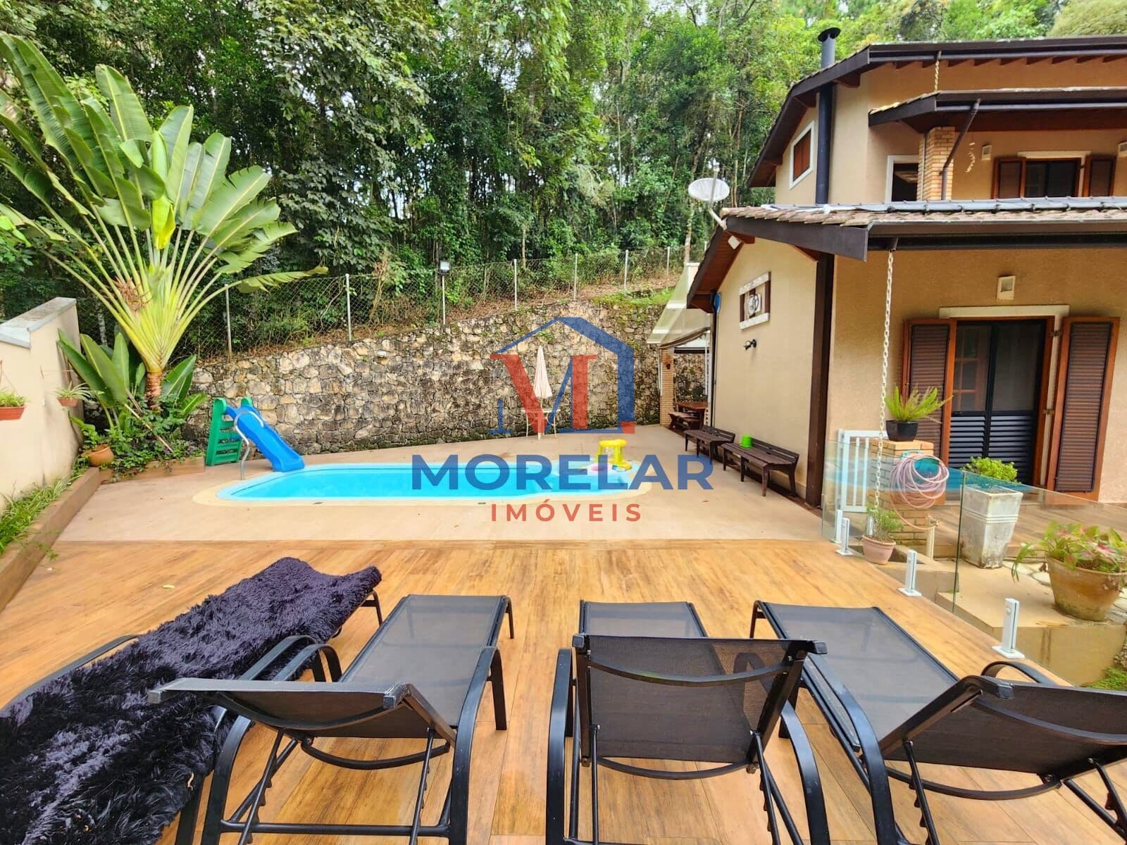 Casa em Condomínio com 4 quartos à venda, 232m² por R$ 1.932.500,00 - Cinco Lagos - Mairiporã/SP