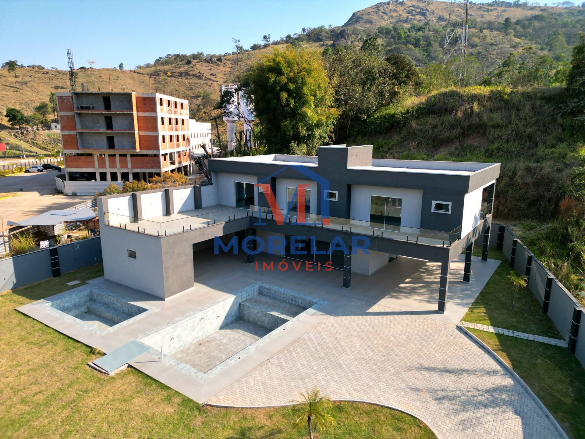 Casa em Condomínio com 4 quartos à venda, 395m²por R$ 2.280.000,00 - Pico do Olho D´Água - Mairiporã/SP