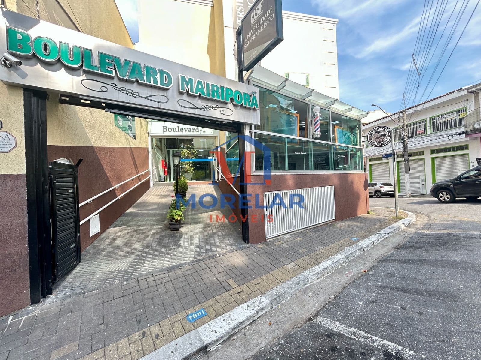Sala Comercial para locação no Boulevard 1, com 25 m² no centro de Mairiporã/SP