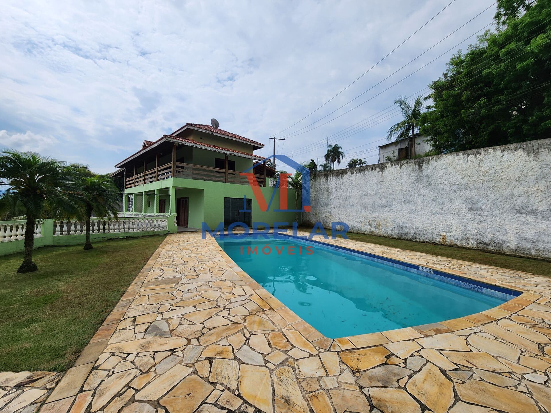Chácara com 3 quartos à venda, 334m² por R$ 1.245.000,00 - Cinco Lagos - Mairiporã/SP