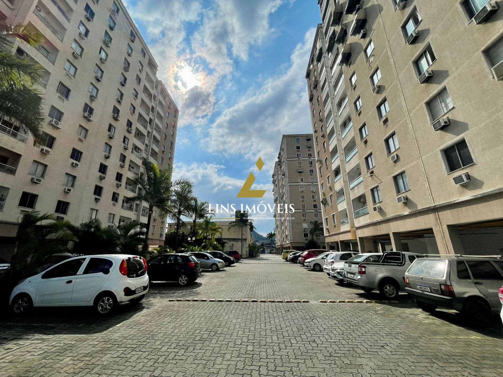Excelente apartamento à venda 48m² - no Condomínio Spazio Riverside localizado na Rua Coronel Almeida - Piedade, RJ - R$ 265.000,00 - 02 quartos, varanda, 01 vaga de garagem na escritura, sol da manhã.