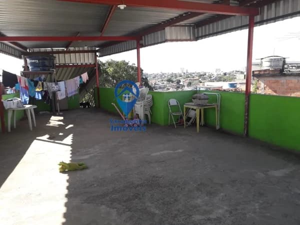 Casa Padrão para Venda em Primeiro de Maio Belo Horizonte-MG