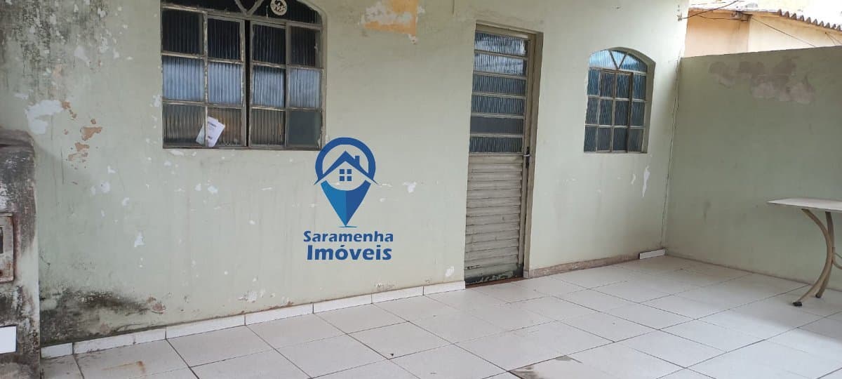 Casa Padrão para Venda em Paulo VI Belo Horizonte-MG