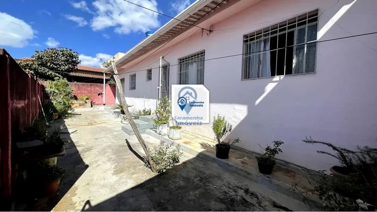 EXCELENTE OPORTUNIDADE DE CASAS NO BAIRRO FLORAMAR