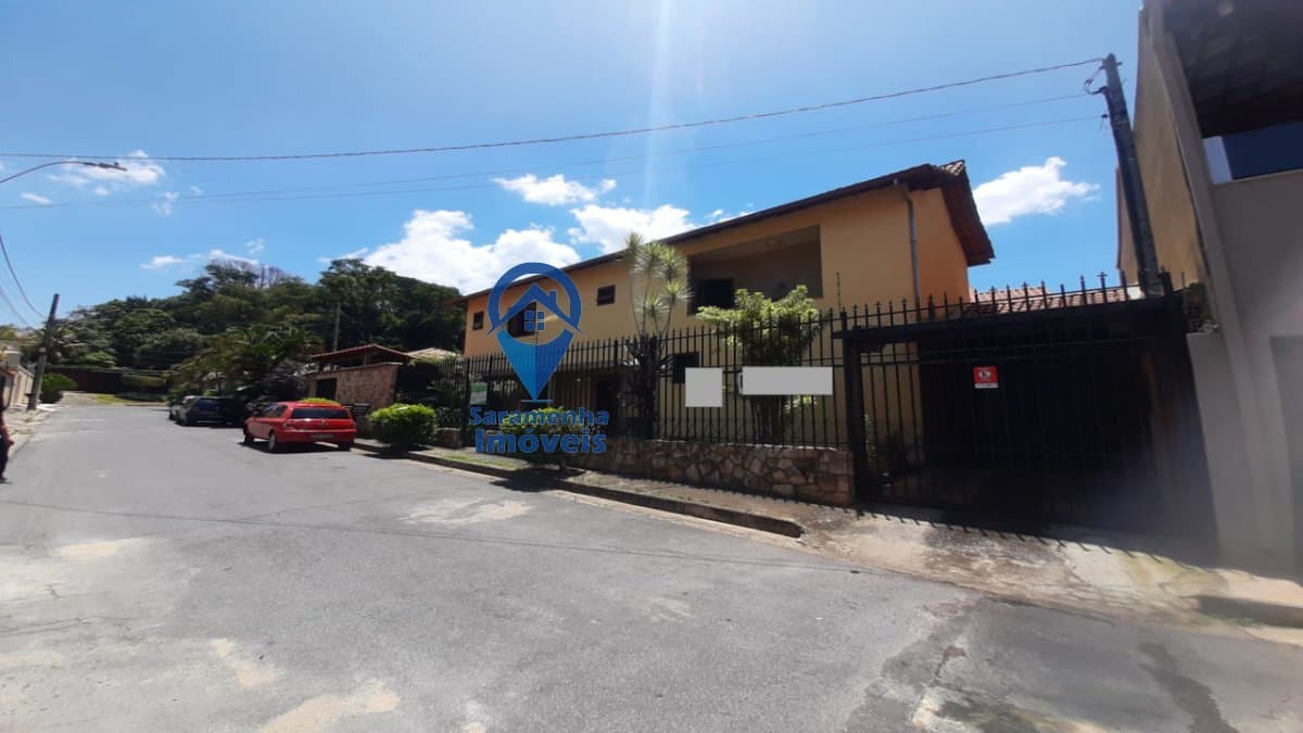 Casa Padrão para Venda em Planalto Belo Horizonte-MG